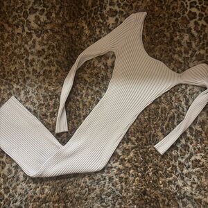 Ribbed Off-Shoulder dress